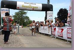 Marathon de Sauternes 01 649 * 680 x 453 * (152KB)